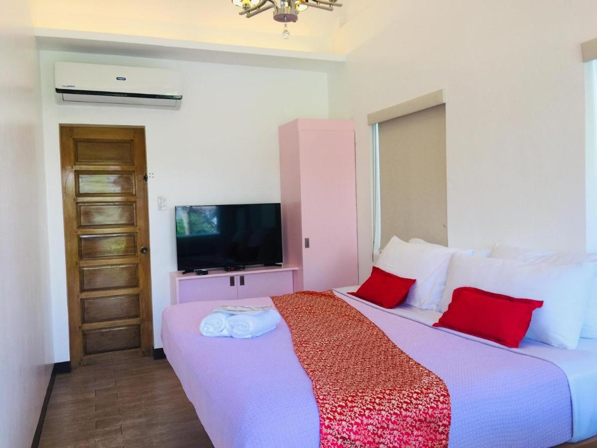 The Carmelence Lodge Тагайтай Экстерьер фото
